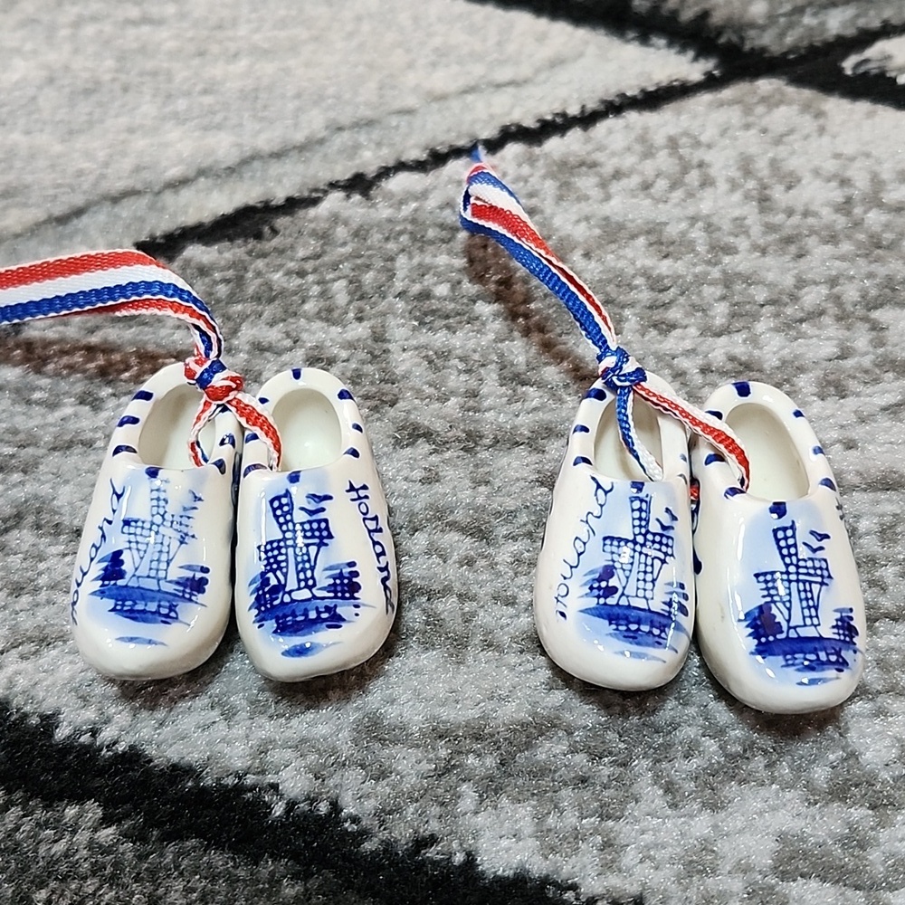 VINTAGE MINI DELFT BLUE HAND-PAINTED DUTCH HOLLAND CLOGS & WINDMILL TRINKETBOXES - Picture 10 of 14